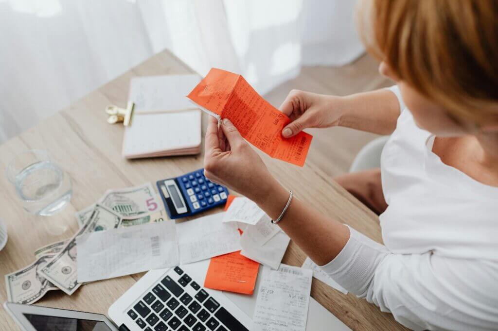 Personal Finance Basics Every Student Should Learn